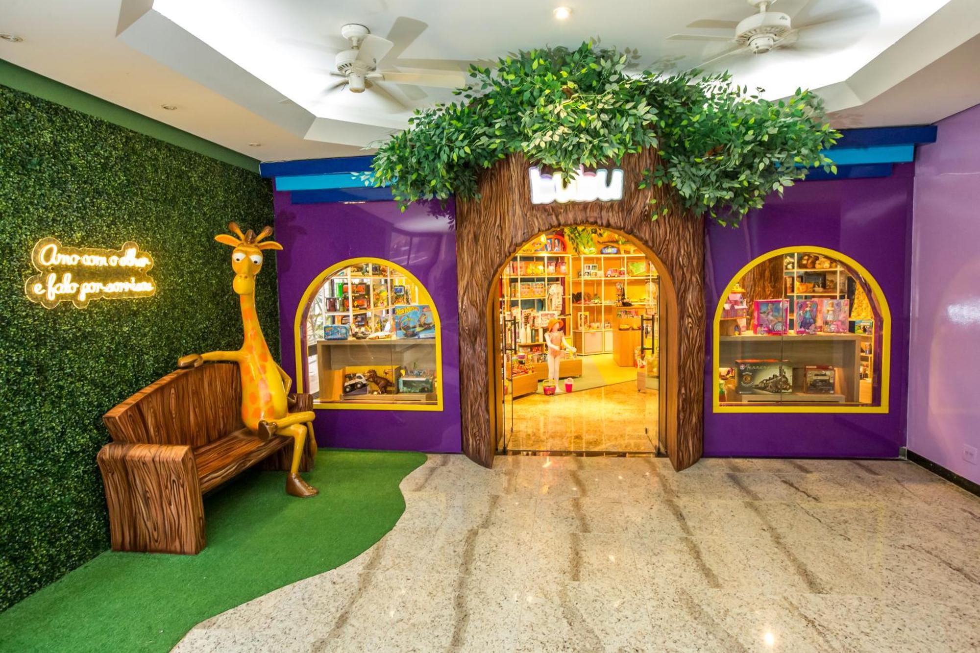 Blue Tree Thermas De Lins Resort Exterior foto The entrance of the children's library
