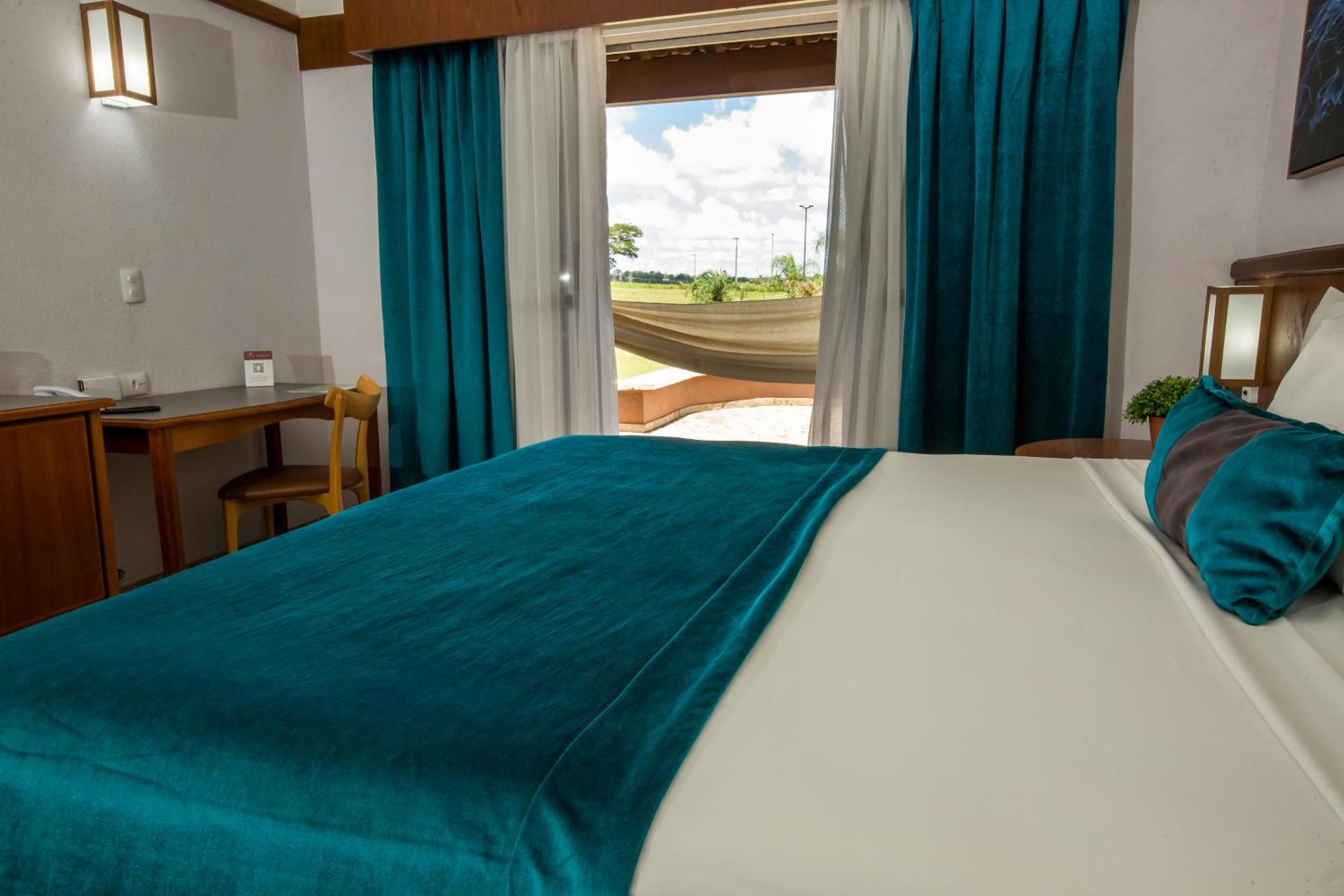 Blue Tree Thermas De Lins Resort Exterior foto
